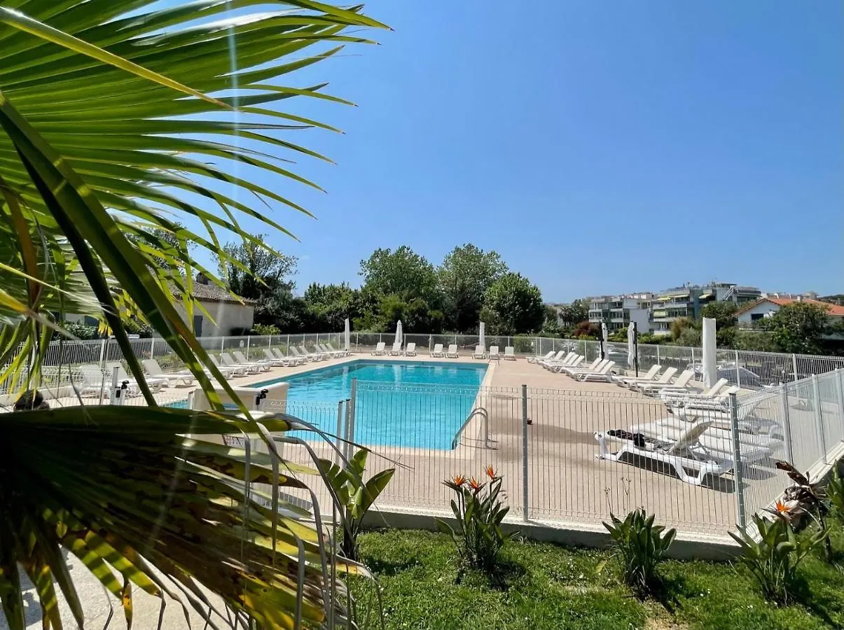 Studio 201 - Les Suites De Robinson - Residence Avec Piscine En Bord De Siagne, A Mandelieu